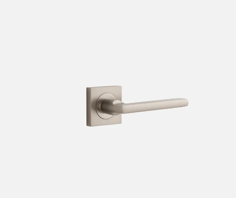 IVER DOOR LEVER BALTIMORE SQUARE ROSE BACKPLATE Door Handles & Levers 8 IVER DOOR LEVER BALTIMORE SQUARE ROSE BACKPLATE Door Handles & Levers