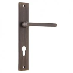 IVER DOOR LEVER BALTIMORE RECTANGULAR BACKPLATE