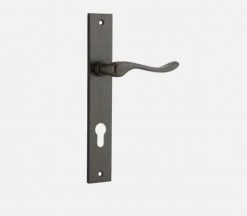 Door Handles & Levers IVER DOOR LEVER STIRLING RECTANGULAR BACKPLATE 28 Door Handles & Levers IVER DOOR LEVER STIRLING RECTANGULAR BACKPLATE