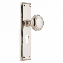 TRADCO MILTON DOOR KNOB ON PLATE