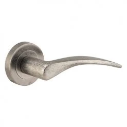 IVER DOOR LEVER OXFORD ROUND ROSE BACKPLATE